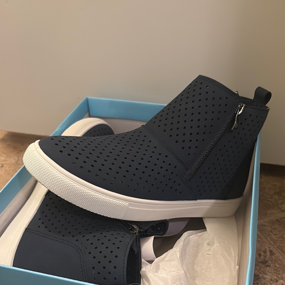 Blue and White Breathable Slip-On Sneakers